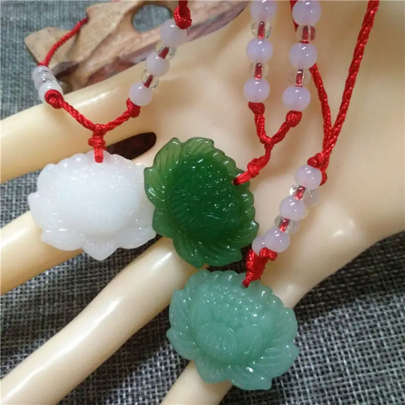 Natural Green Jade Lotus Penda - огляд і ціна Beading