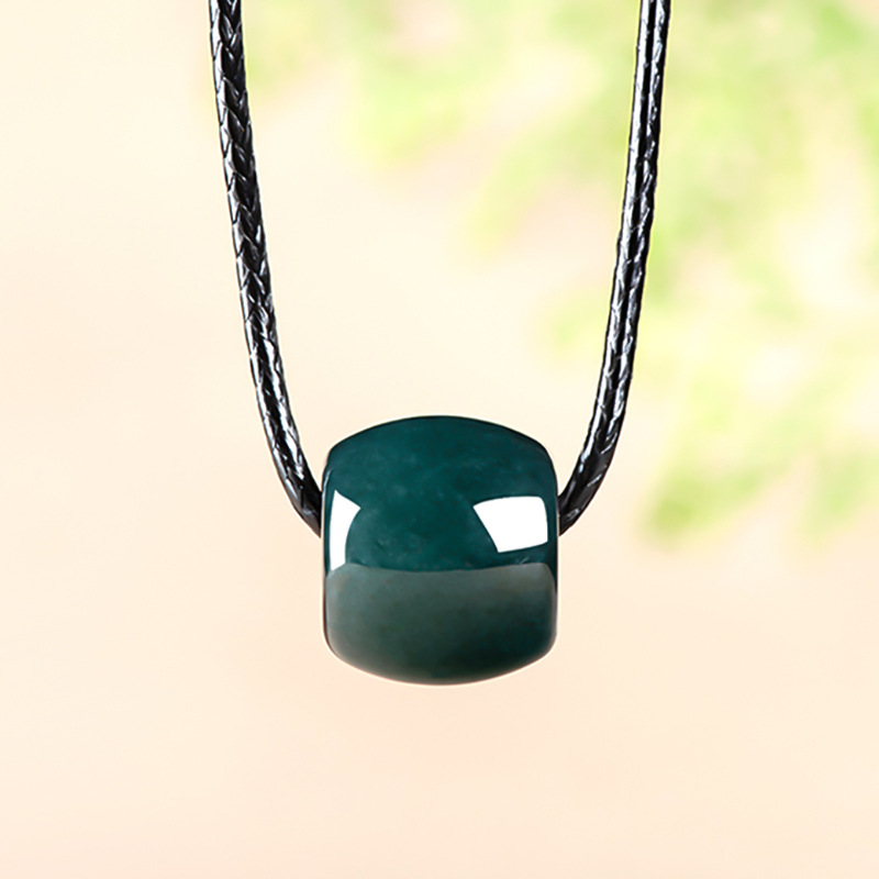 Natural Myanmar Emerald Deep B - огляд і ціна Beading